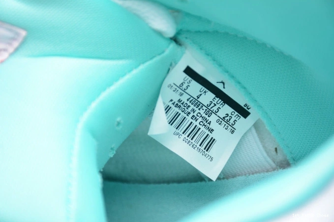 1st Kicks Aqua 440892-100 Light Air 5 GS Jordan 0802